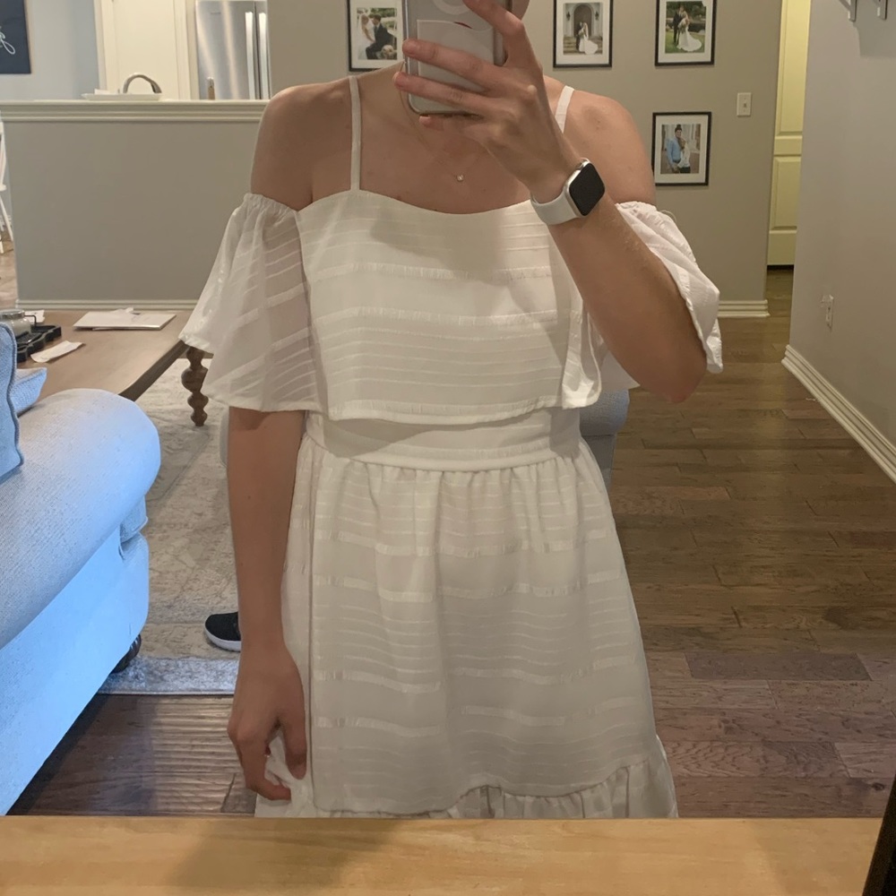 Giani Bini White Ruffle Dress